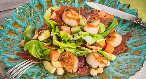 Seared scallop and crispy prosciutto salad with passion fruit vinaigrette
