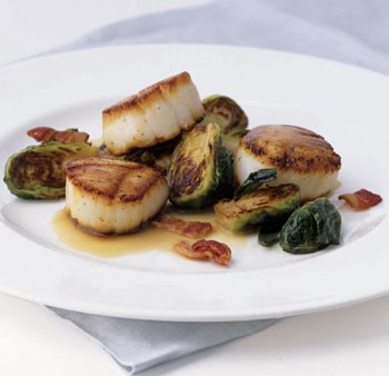 Seared scallops with Brussels sprouts and bacon