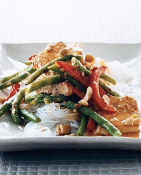 Seared tofu with with green beans and Asian coconut sauce