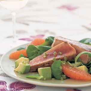 Seared tuna with mâche, avocado, and grapefruit salad
