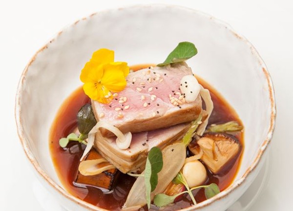 Seared yellowfin tuna with green papaya salad