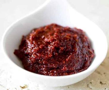 Seasoned red pepper paste (Gochujang yangnyum)