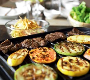 Seasoned sliced beef (Bulgogi)
