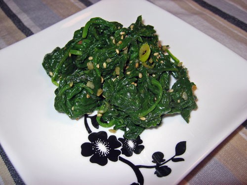Seasoned spinach