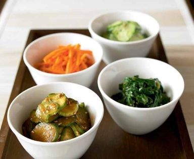 Seasoned spinach (Sigeumchi namul)
