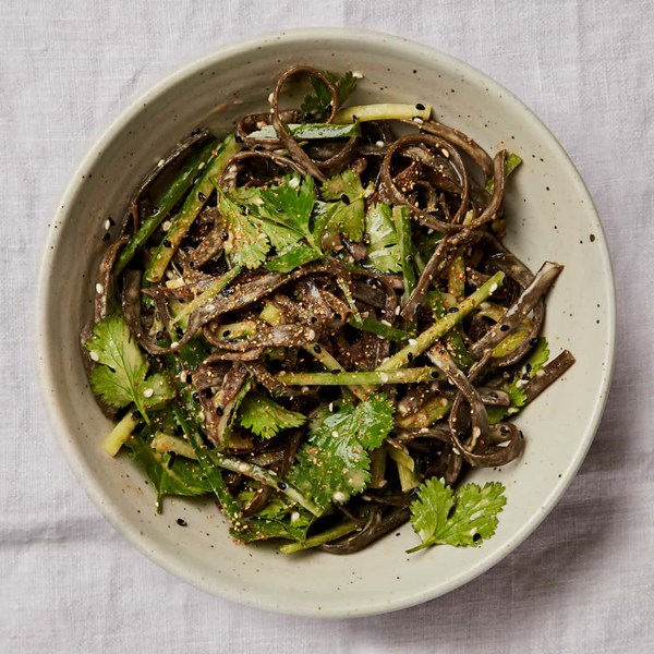 Seaweed and sesame salad with tahini dressing
