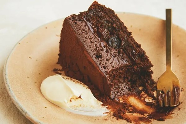 Secret chocolate cake