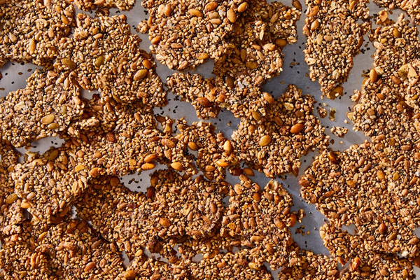 Seeded brown rice crackers