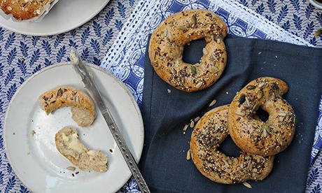 Seeded wholemeal bagels