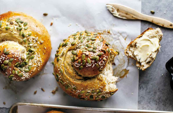 Seeduction challah