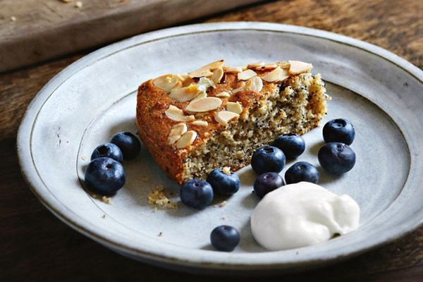 Seedy almond cake
