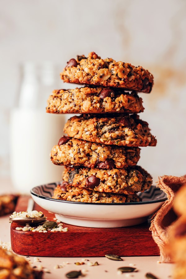 Seedy quinoa breakfast cookies