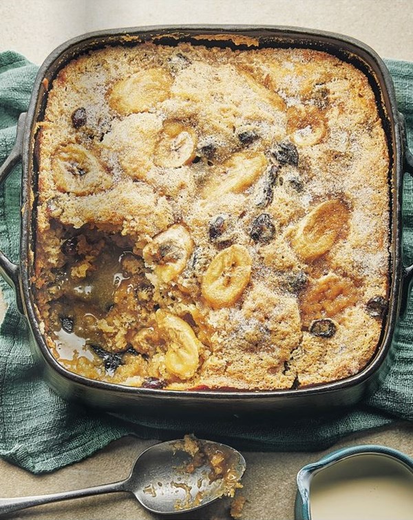 Self-saucing banana, fruit & butterscotch pudding