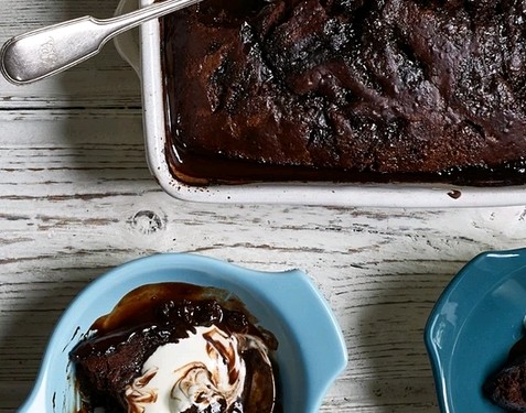Self-saucing mocha pudding
