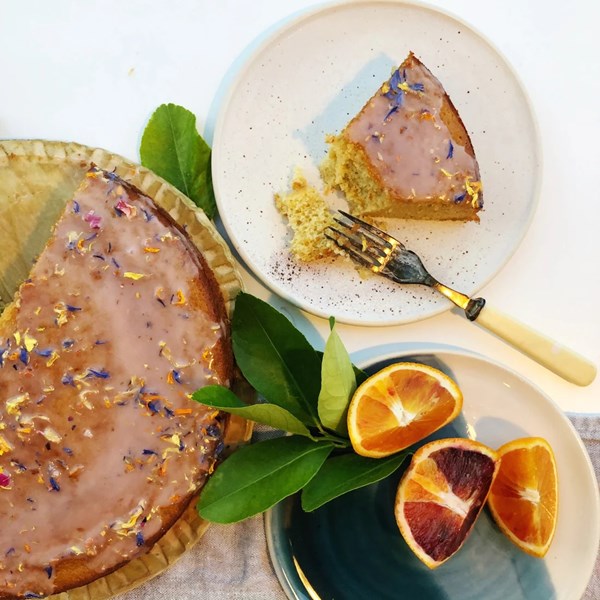 Semolina olive oil cake 