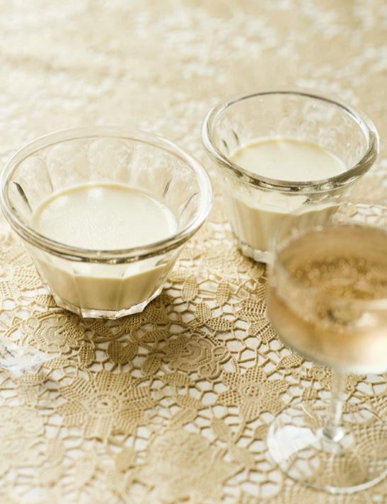 Sesame & honey panna cotta