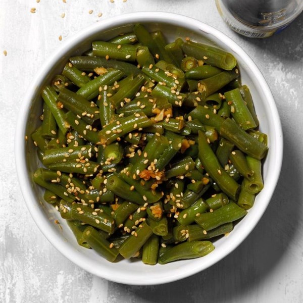Sesame & soy glazed green beans