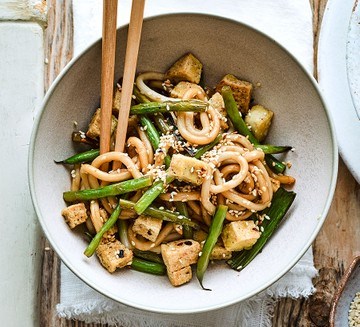 Sesame & spring onion stir-fried udon noodles with crispy tofu