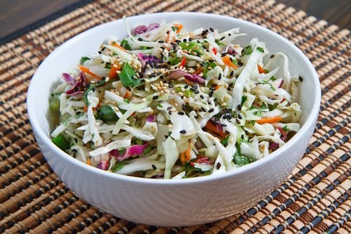 Sesame and ginger coleslaw (mayoless)
