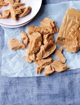 Sesame and honey halva