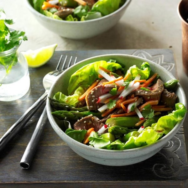 Sesame beef & asparagus salad