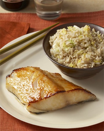 Sesame brown rice and cabbage