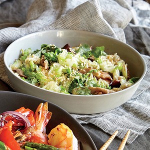 Sesame cabbage and mushrooms