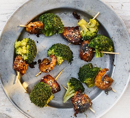 Sesame chicken and prawn skewers