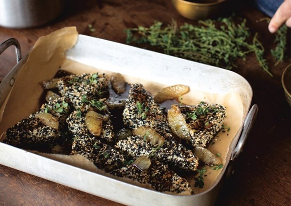 Sesame-crusted feta with black lime honey syrup 