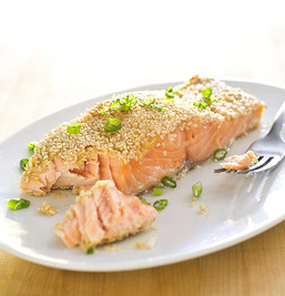 Sesame-crusted salmon with lemon and ginger