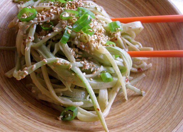 Sesame cucumber noodles 