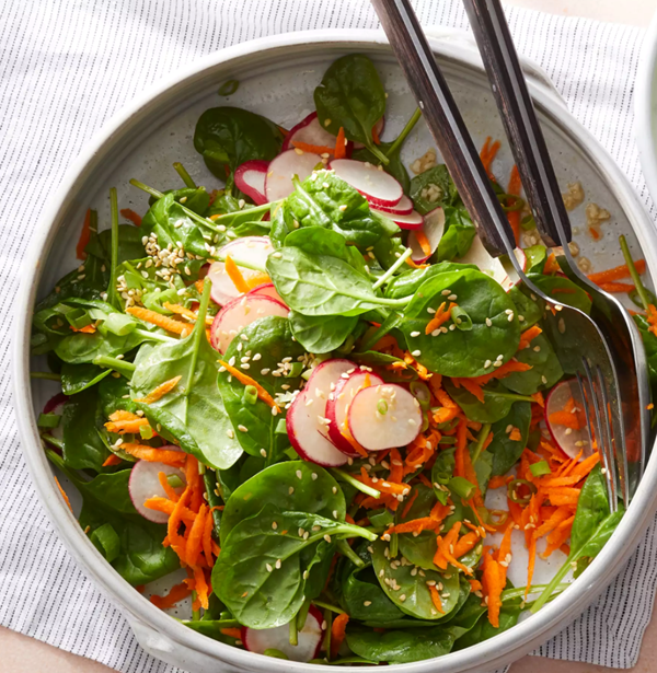 Sesame-garlic spinach salad