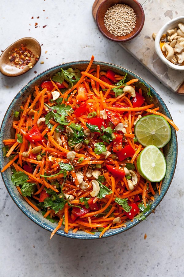 Sesame ginger carrot salad