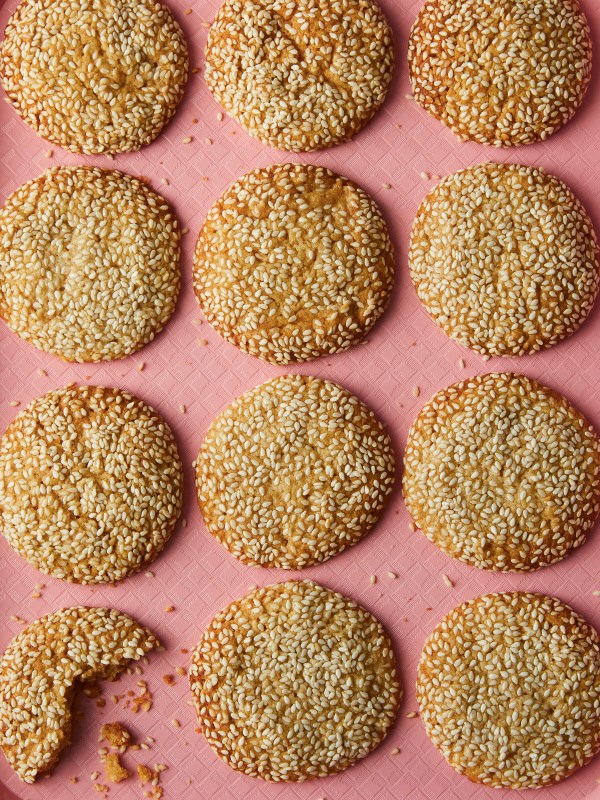 Sesame honey cookies