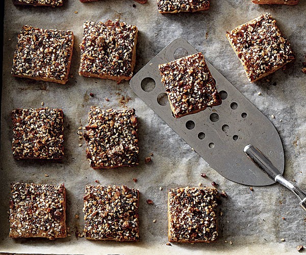Sesame-poppy-pecan crackers