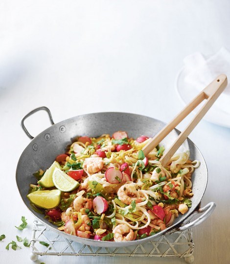 Sesame prawn, spring onion and radish stir-fry