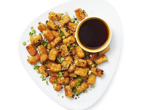 Sesame-scallion Tots with soy sauce