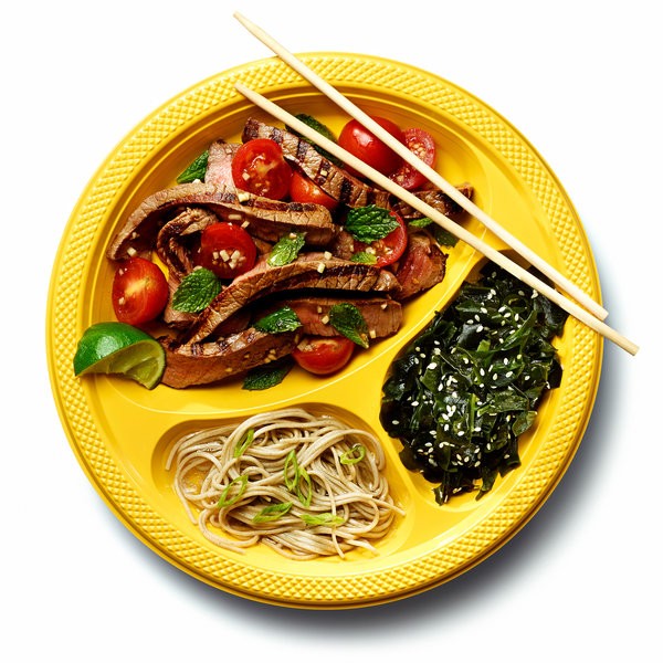 Sesame seaweed salad