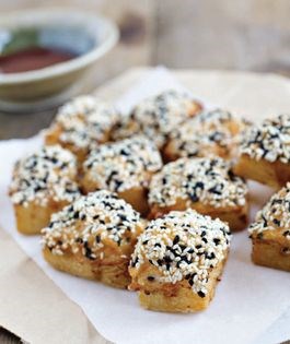 Sesame shrimp toasts