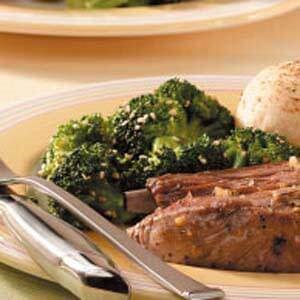 Sesame-soy broccoli florets