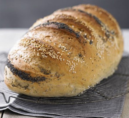 Sesame, sunflower and poppy seed bloomer
