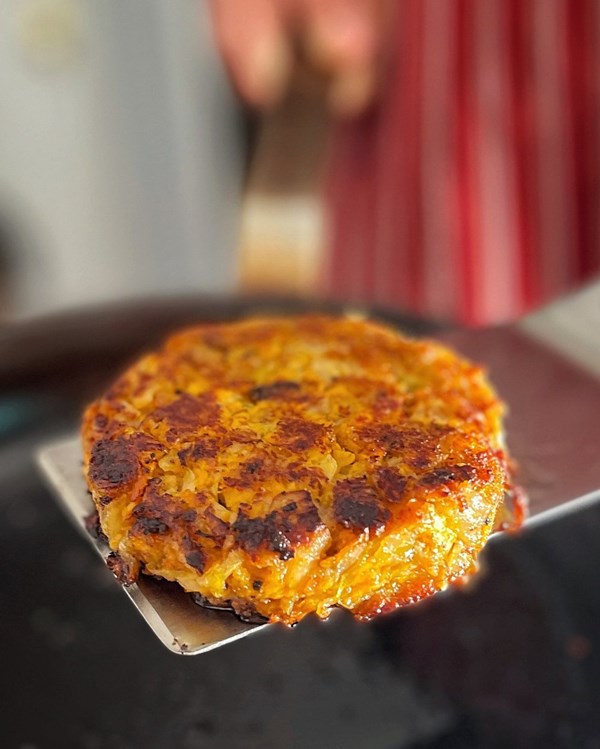 Sesame sweet potato and cabbage burgers