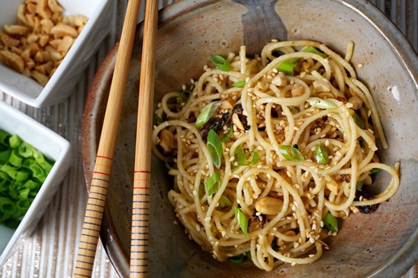 Sesame-tonnato noodles