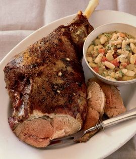 Seven hour leg of lamb (Gigot de sept heures)