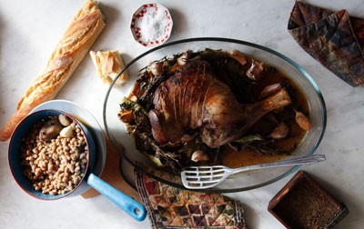  Seven-hour leg of lamb (Gigot de sept heures)