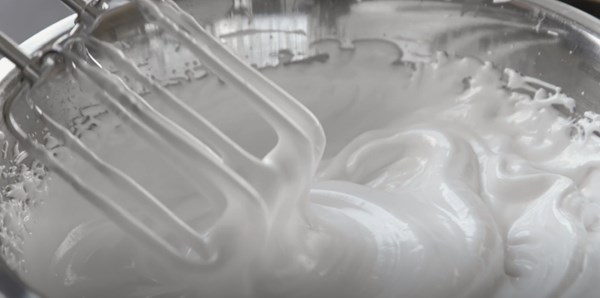 Seven-minute meringue