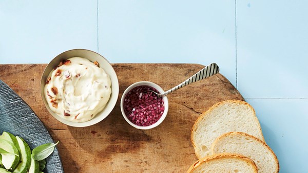 Shallot mignonette