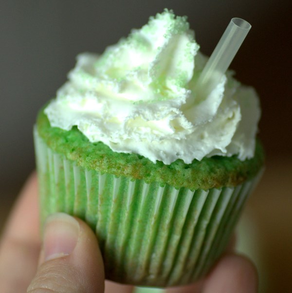 Shamrock shake cupcakes