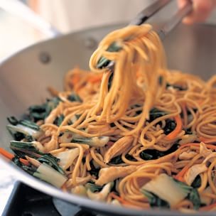 Shanghai noodles with chicken