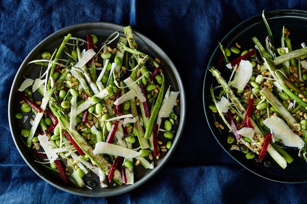 Shaved asparagus and Kamut grain salad with black sesame dressing